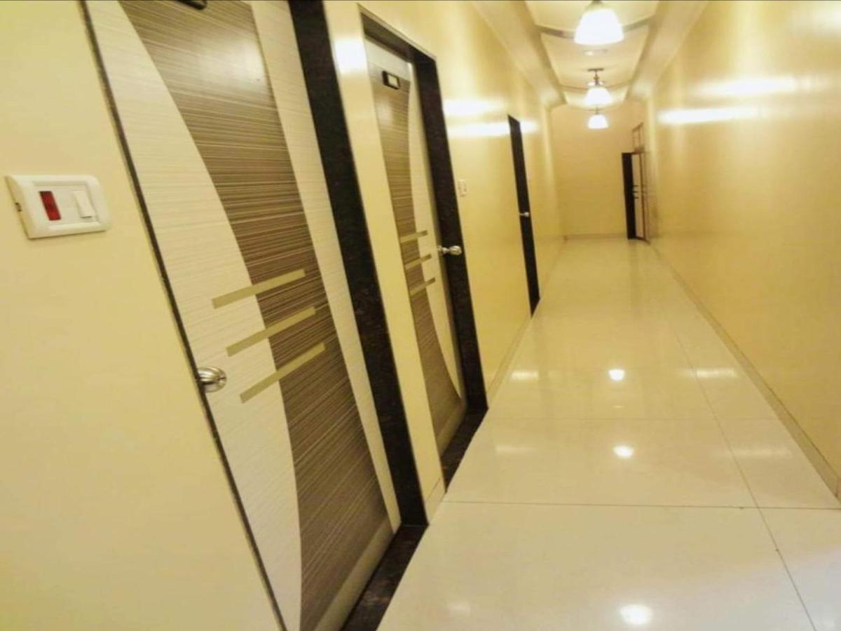 Hotel Broadway Colaba Bombaj Zewnętrze zdjęcie
