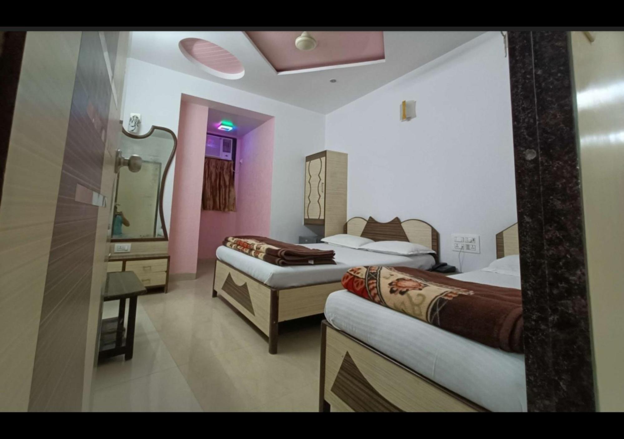 Hotel Broadway Colaba Bombaj Zewnętrze zdjęcie