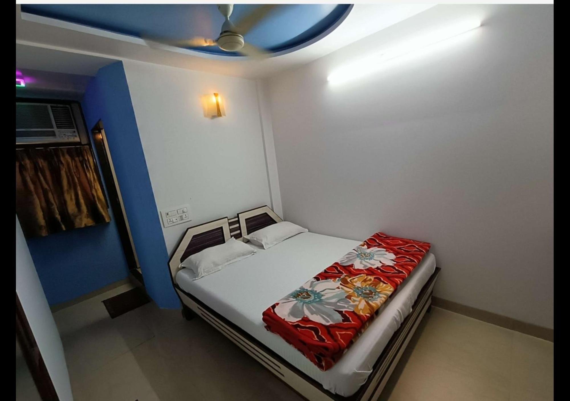 Hotel Broadway Colaba Bombaj Zewnętrze zdjęcie