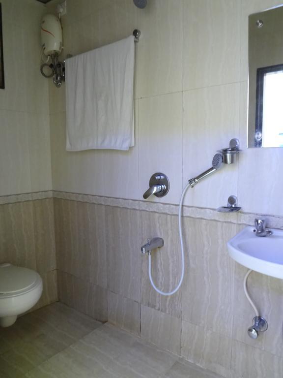 Hotel Broadway Colaba Bombaj Pokój zdjęcie